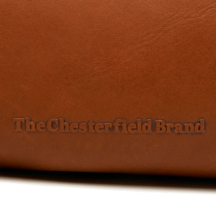 CHESTERFIELD  ANDRADE