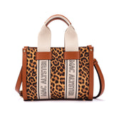 Mac Alyster – Petit Sac Cabas- CAPSULE CLOVER RAPHIA- Léopard